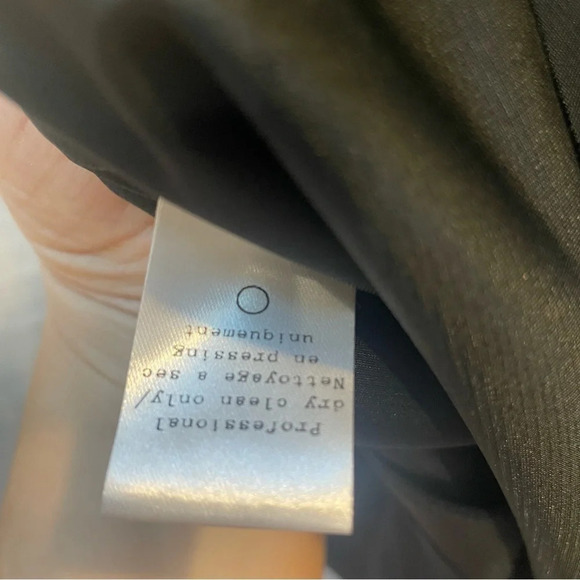 85%OFF❣️Rag & Bone Black Satin Sleek Sleeveless Blouse Tank Top, L - Picture 11 of 12